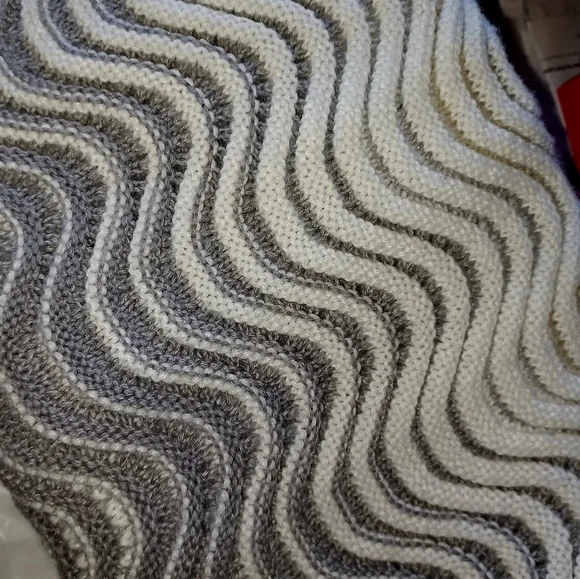 Calvin Klein Scarf - Picture 5 of 6